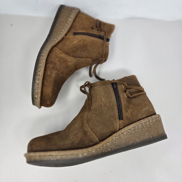 Born Viana Rust Suede Womens Booties Sz 8 Casual Comfort Mocassin Distress Look - Picture 5 of 9